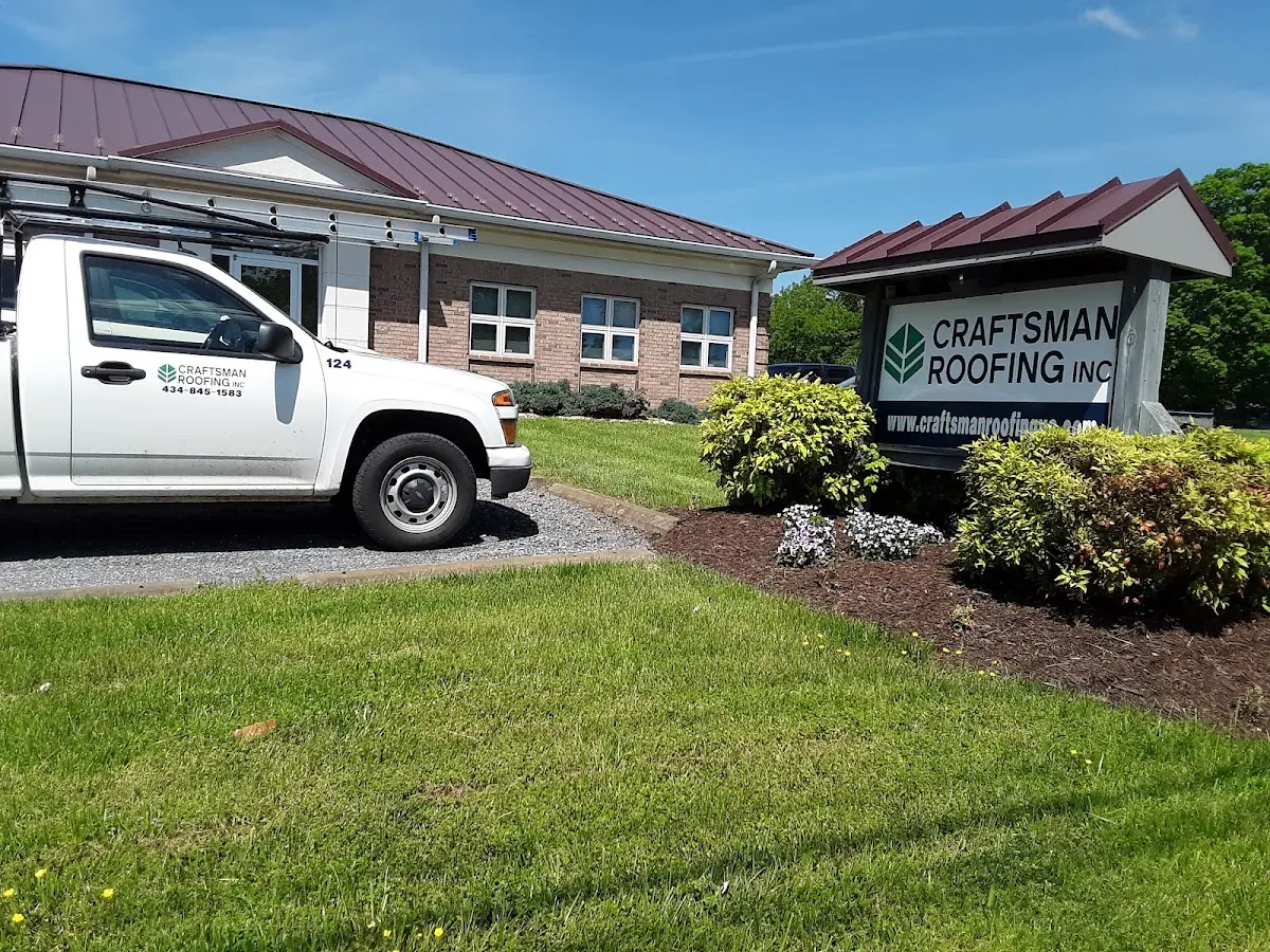 Quality Gutter & Downspout Repair by experienced craftsmen in Pavia